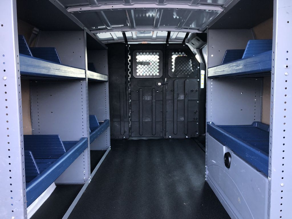2014 Ford Econoline Image 11