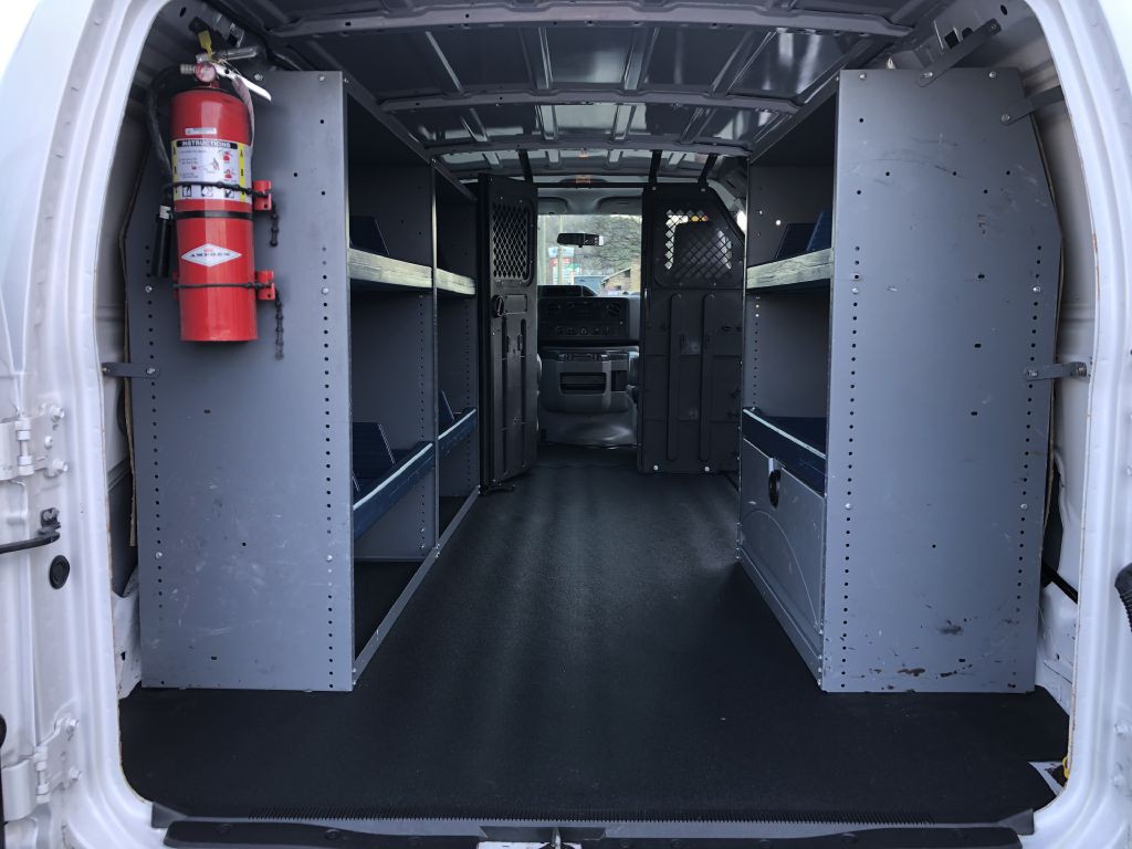 2014 Ford Econoline Image 12