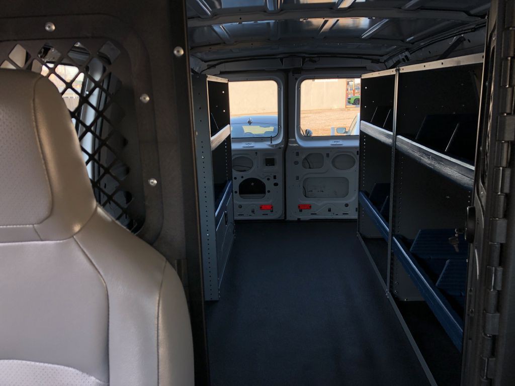 2014 Ford Econoline Image 16