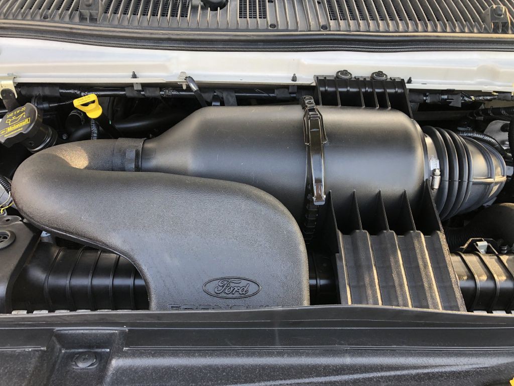 2014 Ford Econoline Image 35