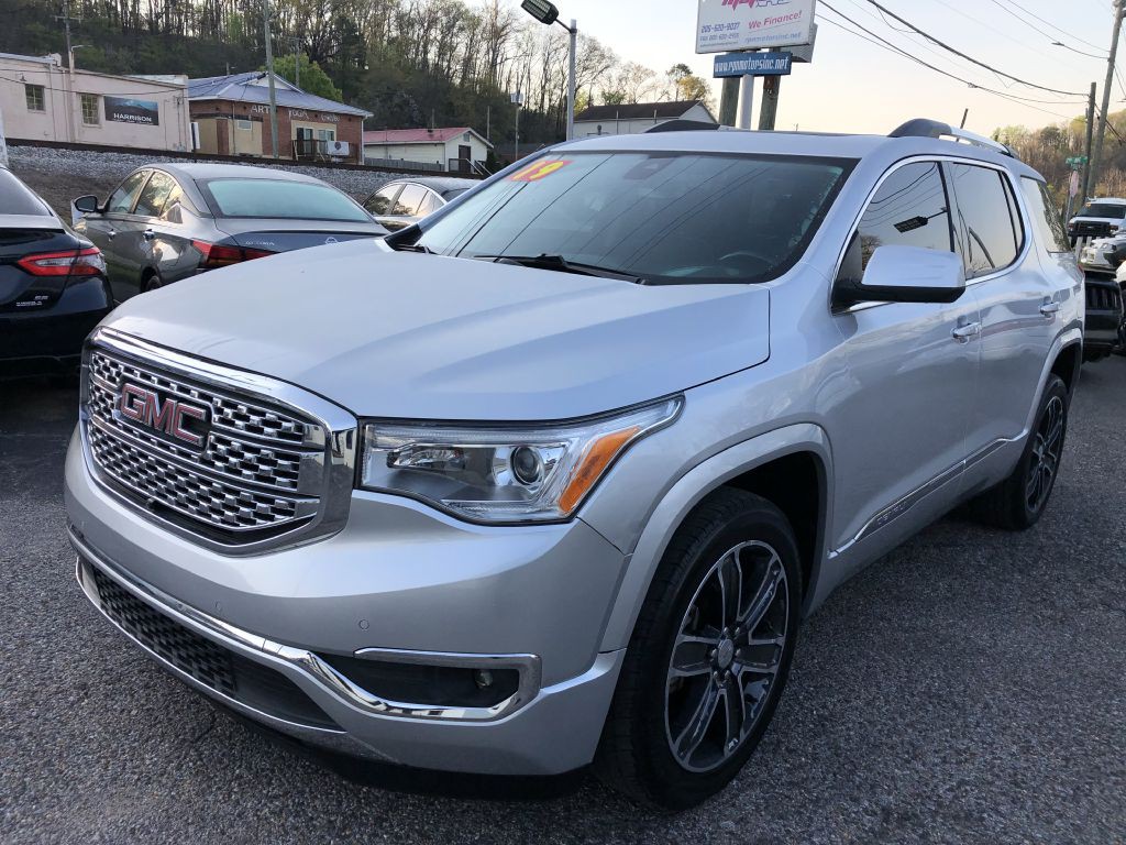 2019 GMC Acadia Image 2
