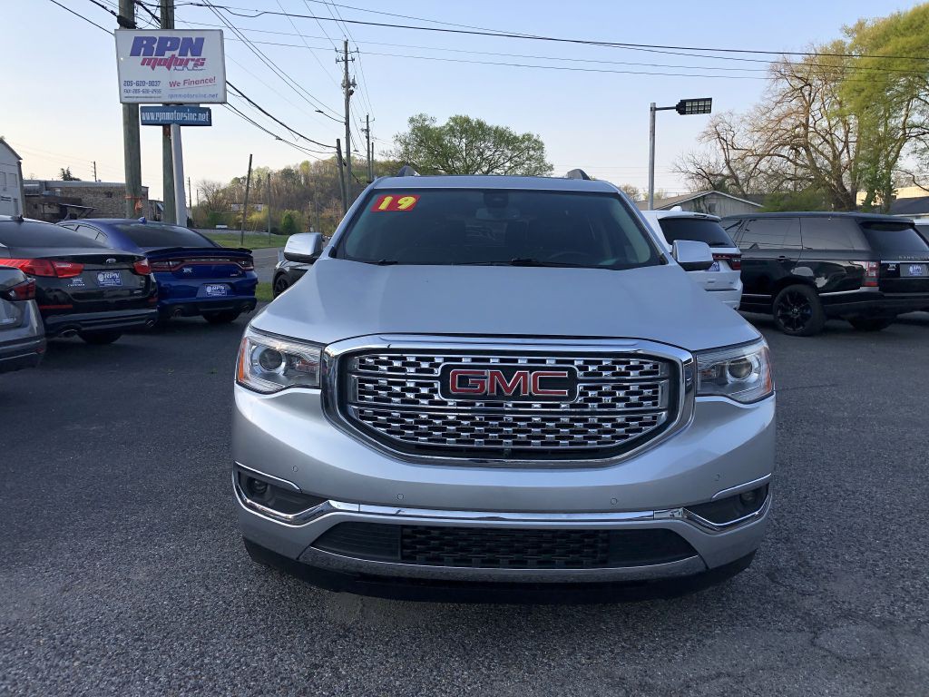 2019 GMC Acadia Image 3