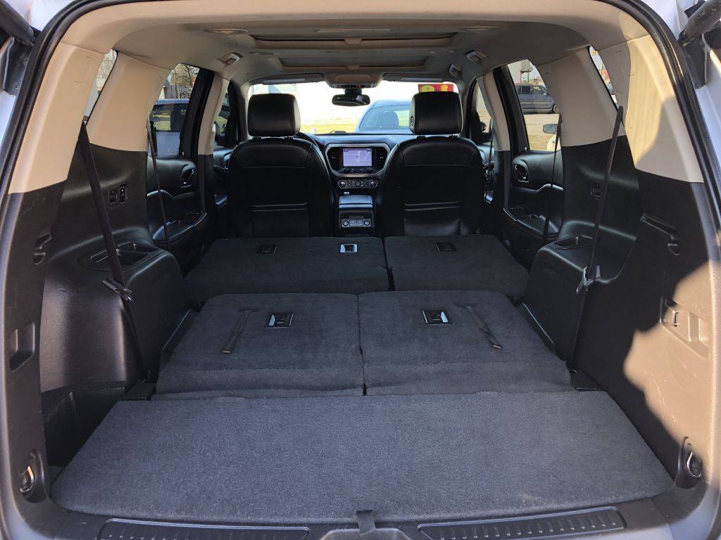 2019 GMC Acadia Image 12