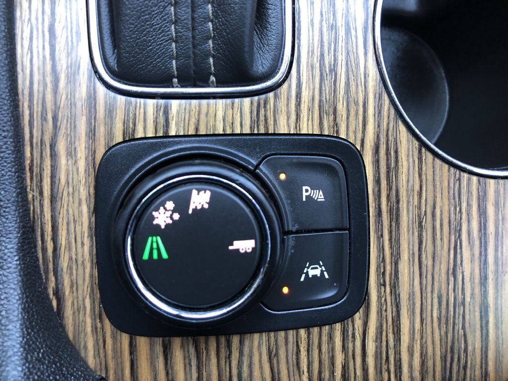 2019 GMC Acadia Image 24