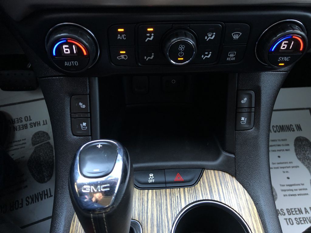 2019 GMC Acadia Image 34