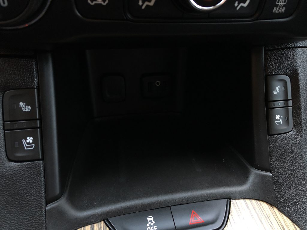 2019 GMC Acadia Image 35