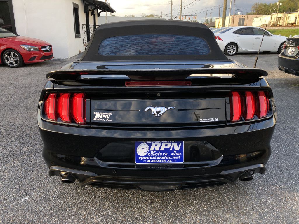 2019 Ford Mustang Image 16