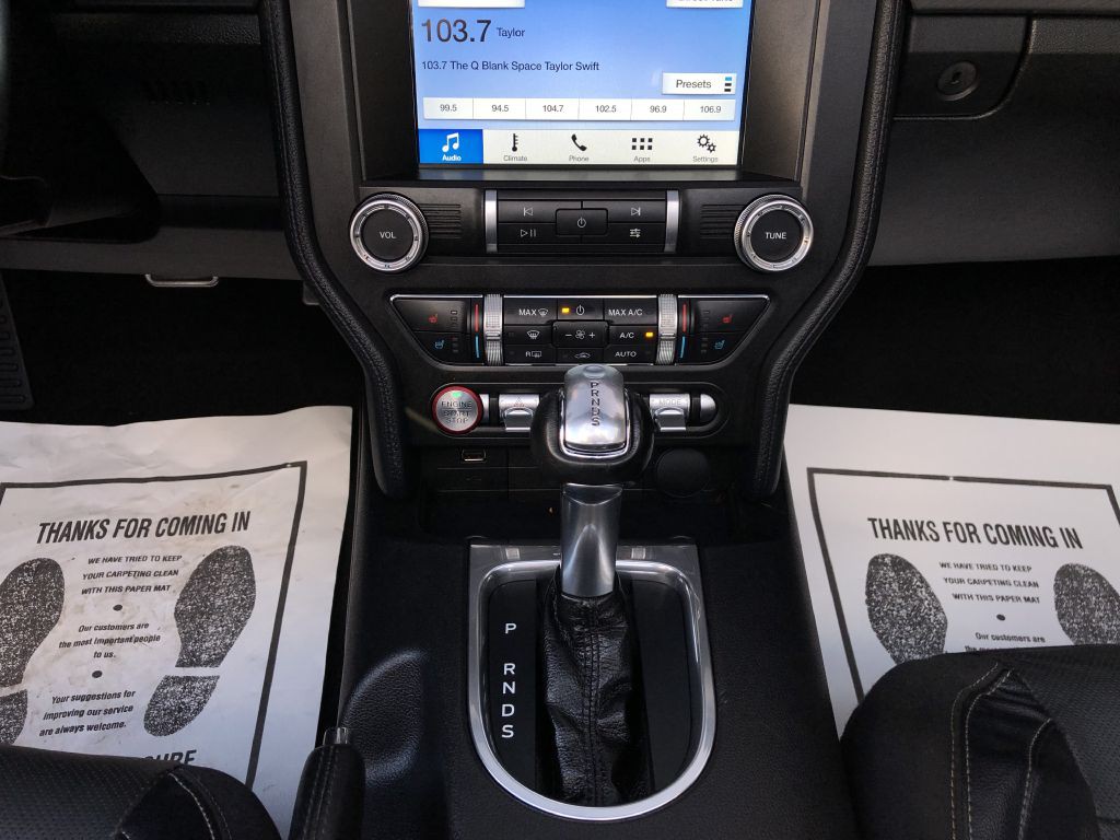 2019 Ford Mustang Image 31