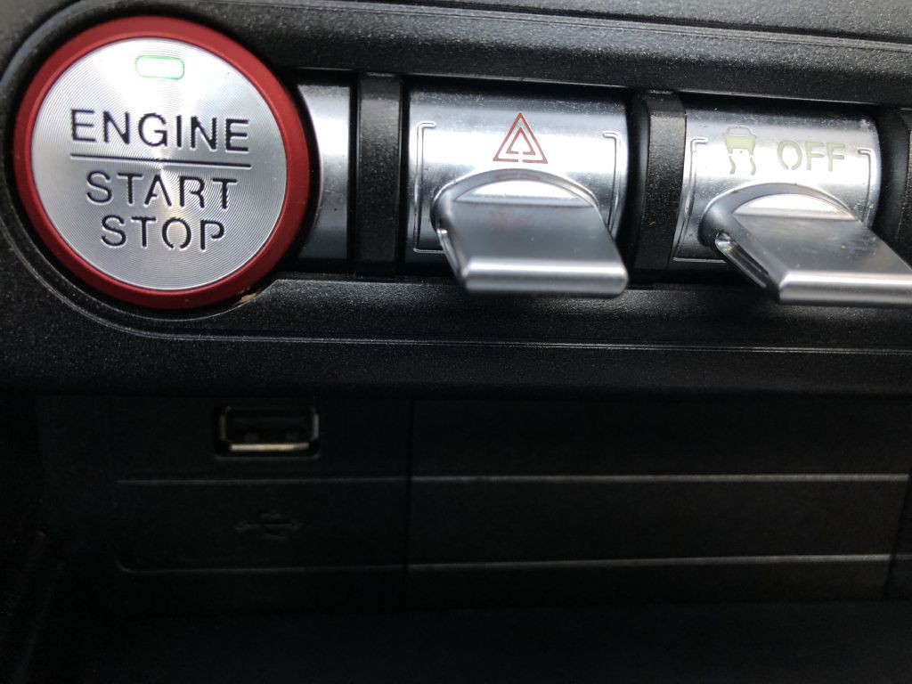 2019 Ford Mustang Image 42