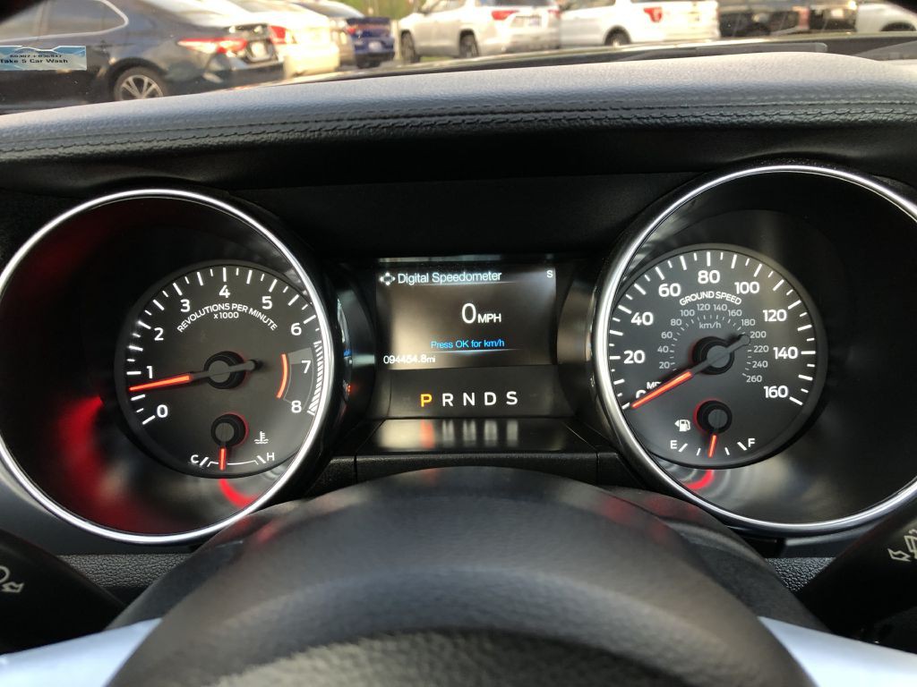 2019 Ford Mustang Image 45