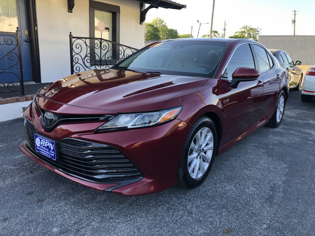 2018 Toyota Camry Image 1