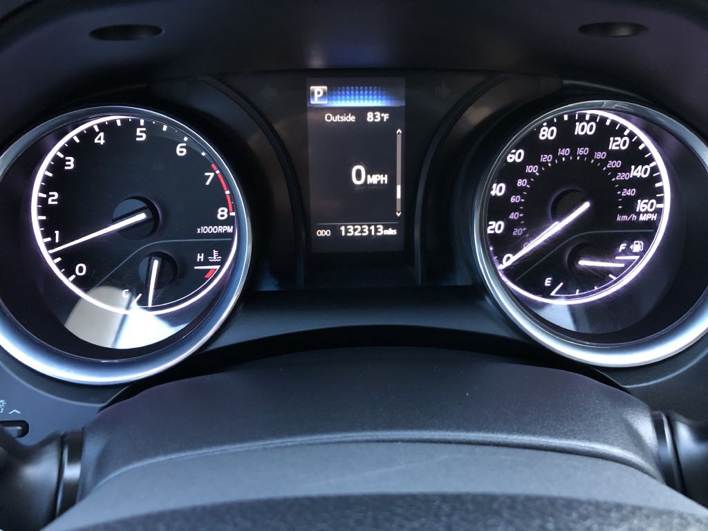 2018 Toyota Camry Image 27