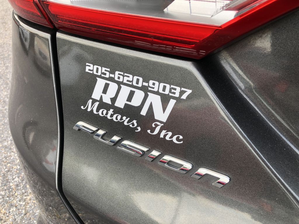 2017 Ford Fusion Image 10