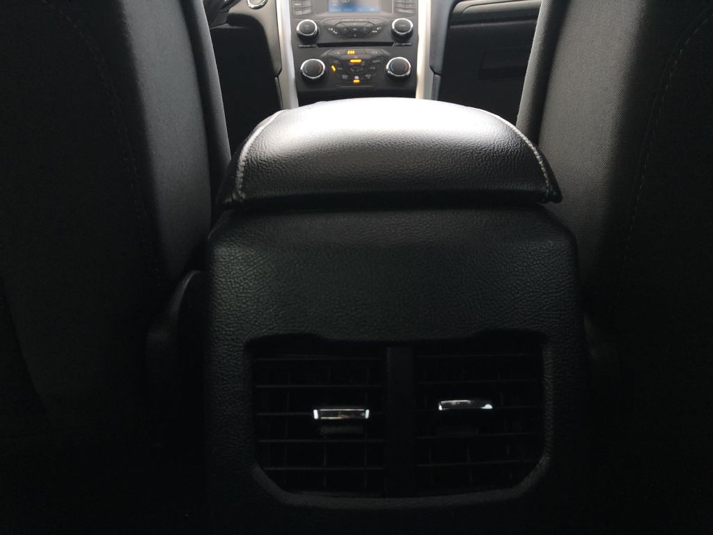 2017 Ford Fusion Image 22