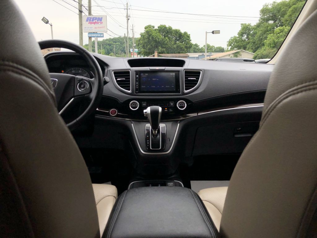 2015 Honda CR-V Image 28