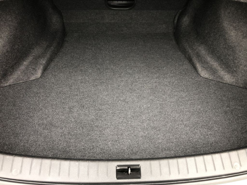 2017 INFINITI Q50 Image 9