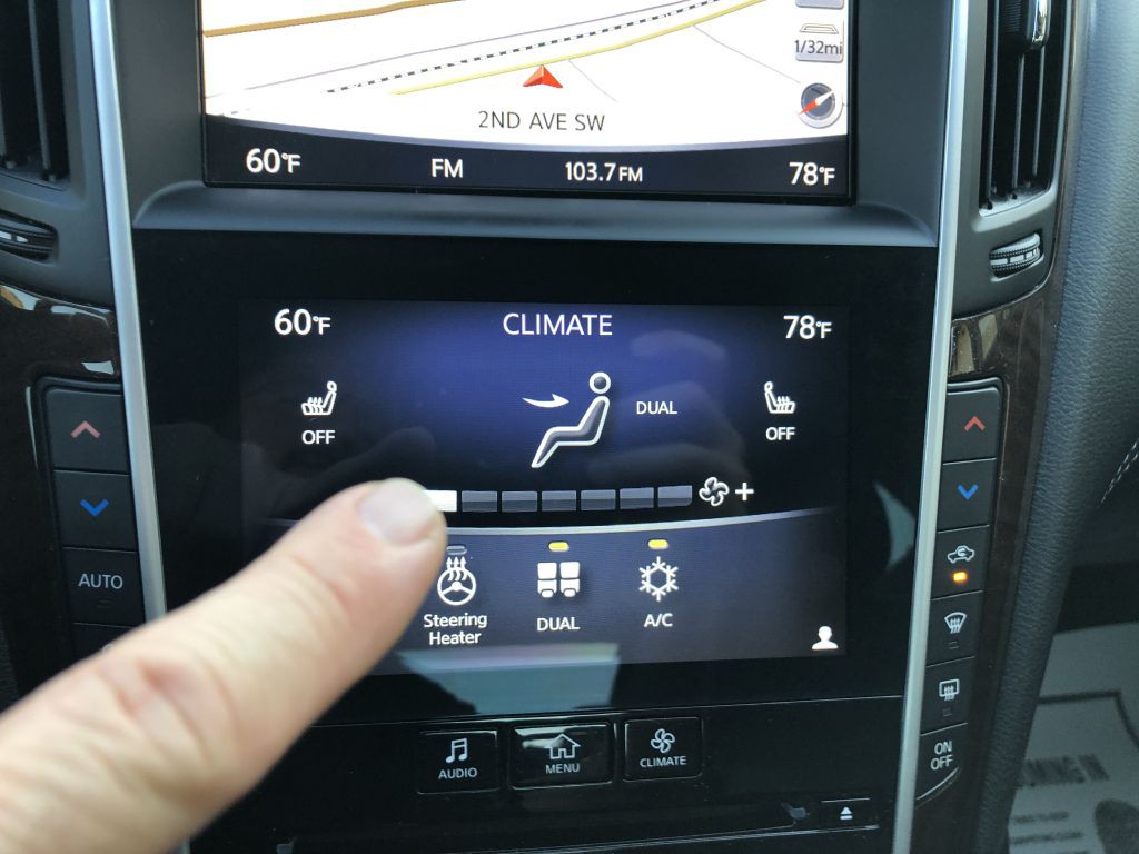 2019 INFINITI Q50 Image 37