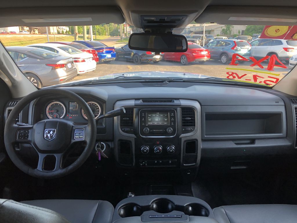 2016 RAM 2500 Image 9