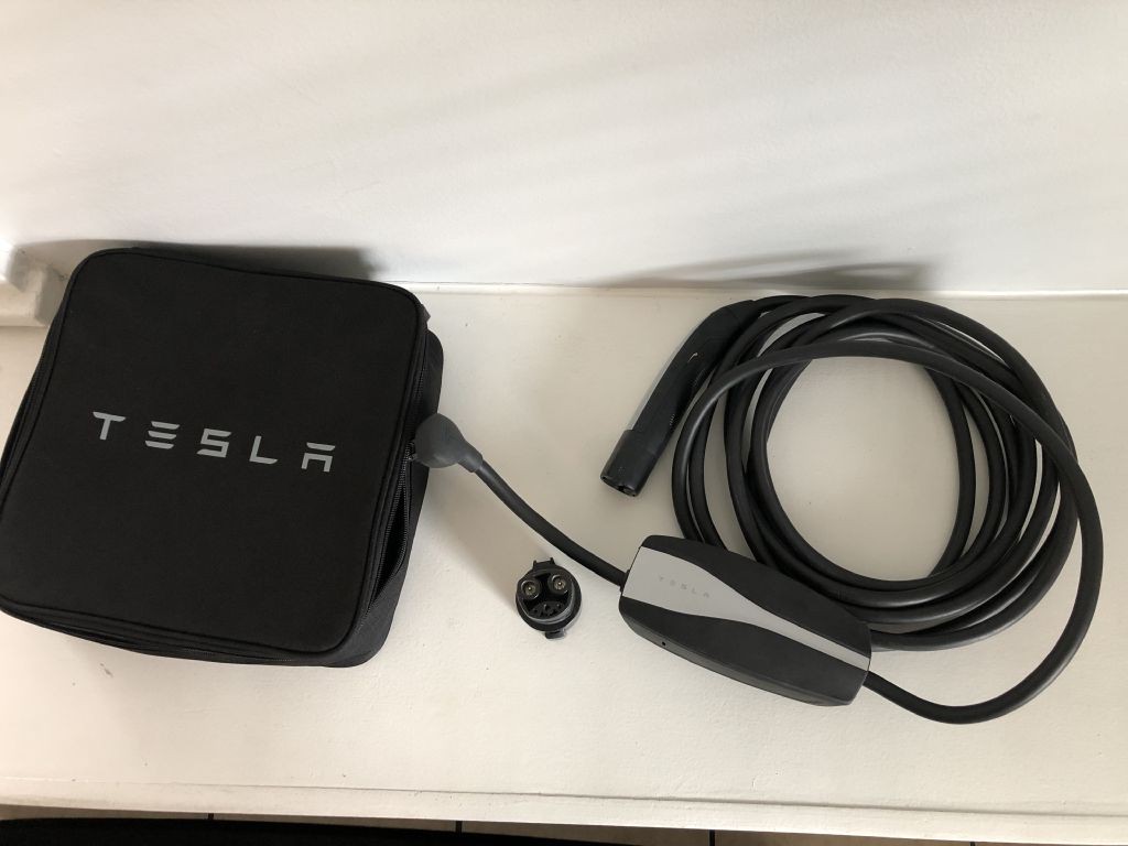 2022 Tesla Model 3 Image 14
