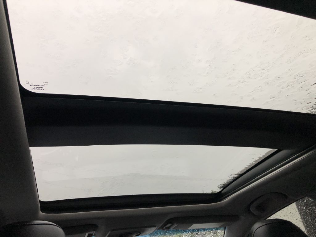 2018 Toyota Camry Image 23