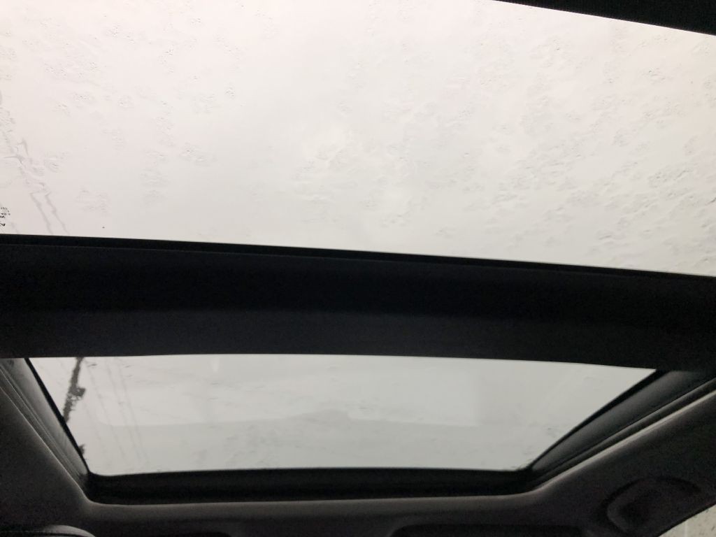 2018 Toyota Camry Image 24