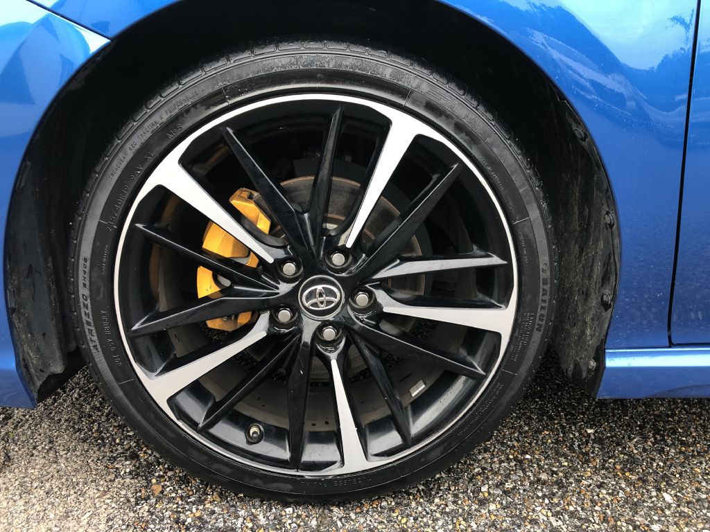 2018 Toyota Camry Image 39