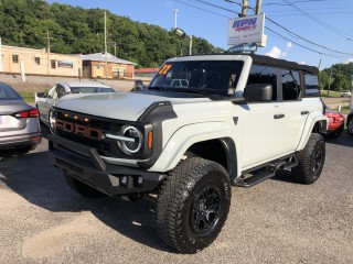 Image for 2022 Ford Bronco Sasquatch package ID: 7476570