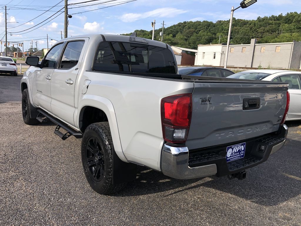 2019 Toyota Tacoma Image 6