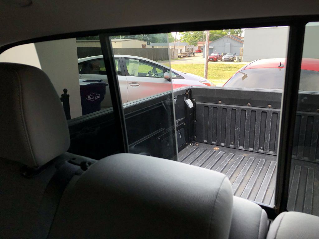 2019 Toyota Tacoma Image 22