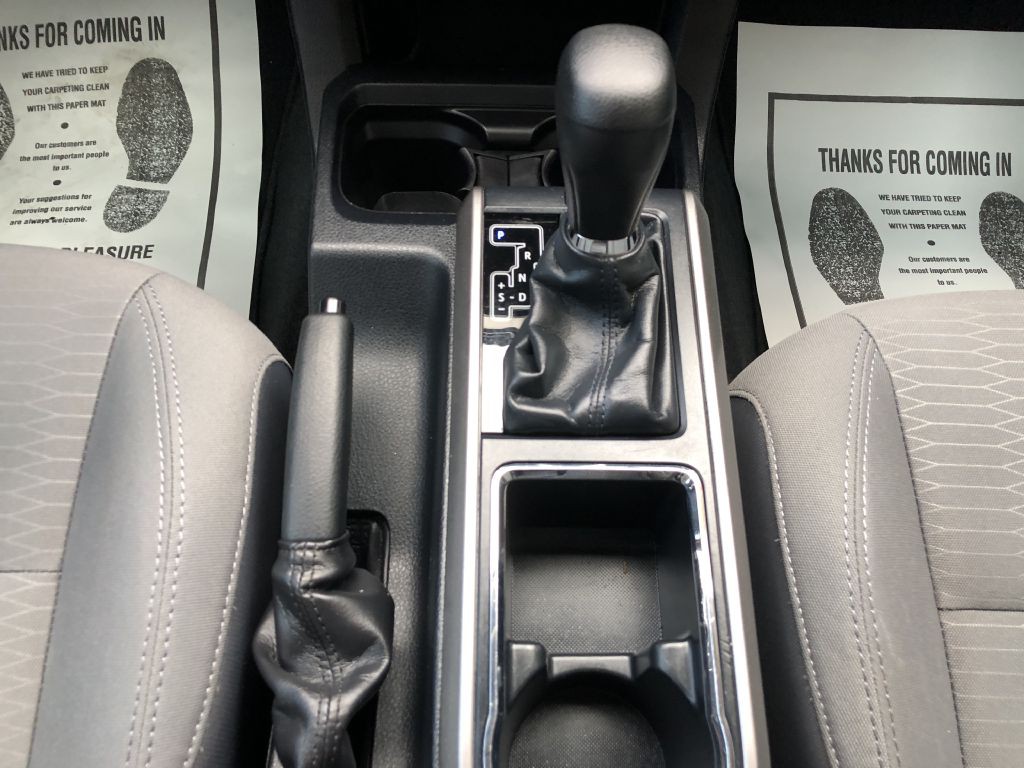 2019 Toyota Tacoma Image 23