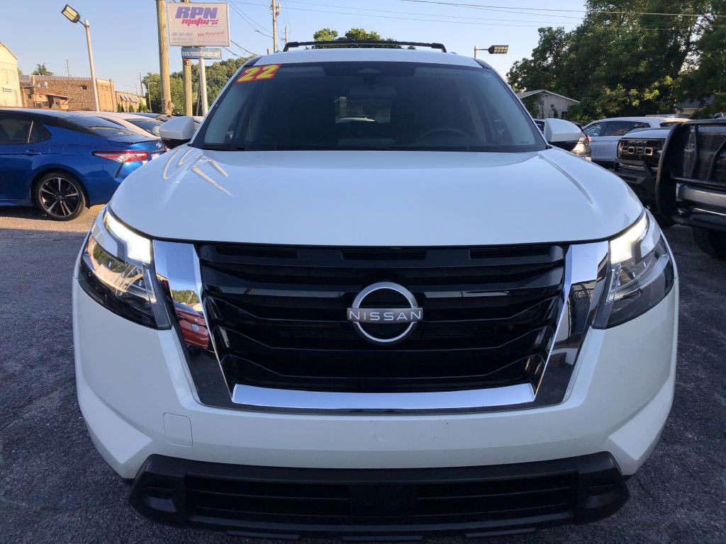 2022 Nissan Pathfinder Image 4
