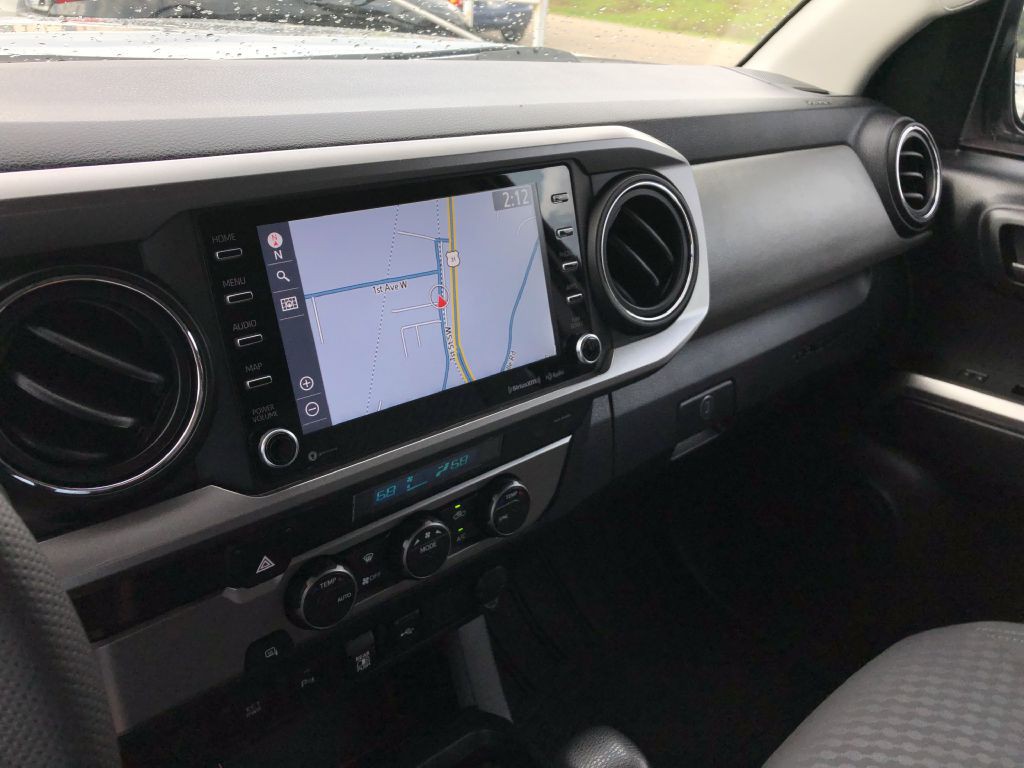 2021 Toyota Tacoma Image 21