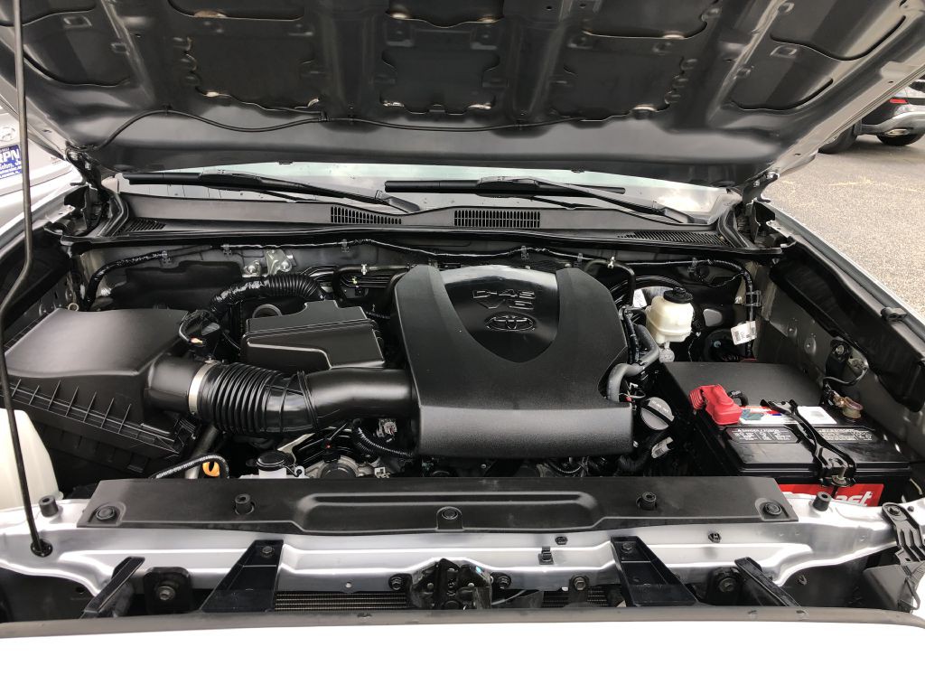 2021 Toyota Tacoma Image 42