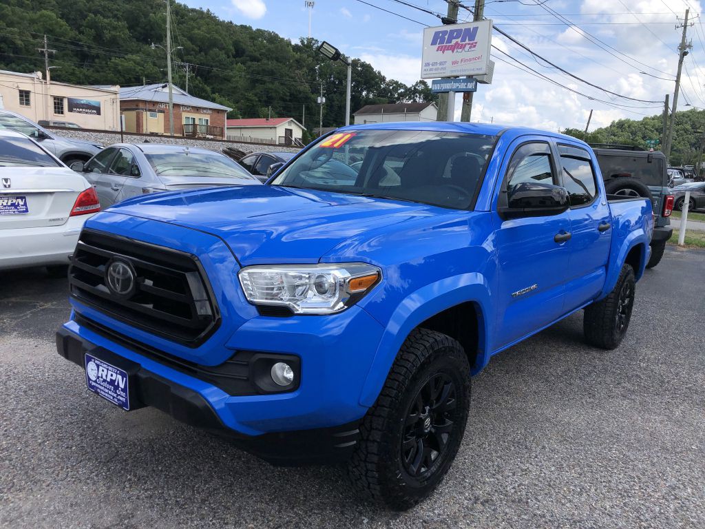 2021 Toyota Tacoma Image 1