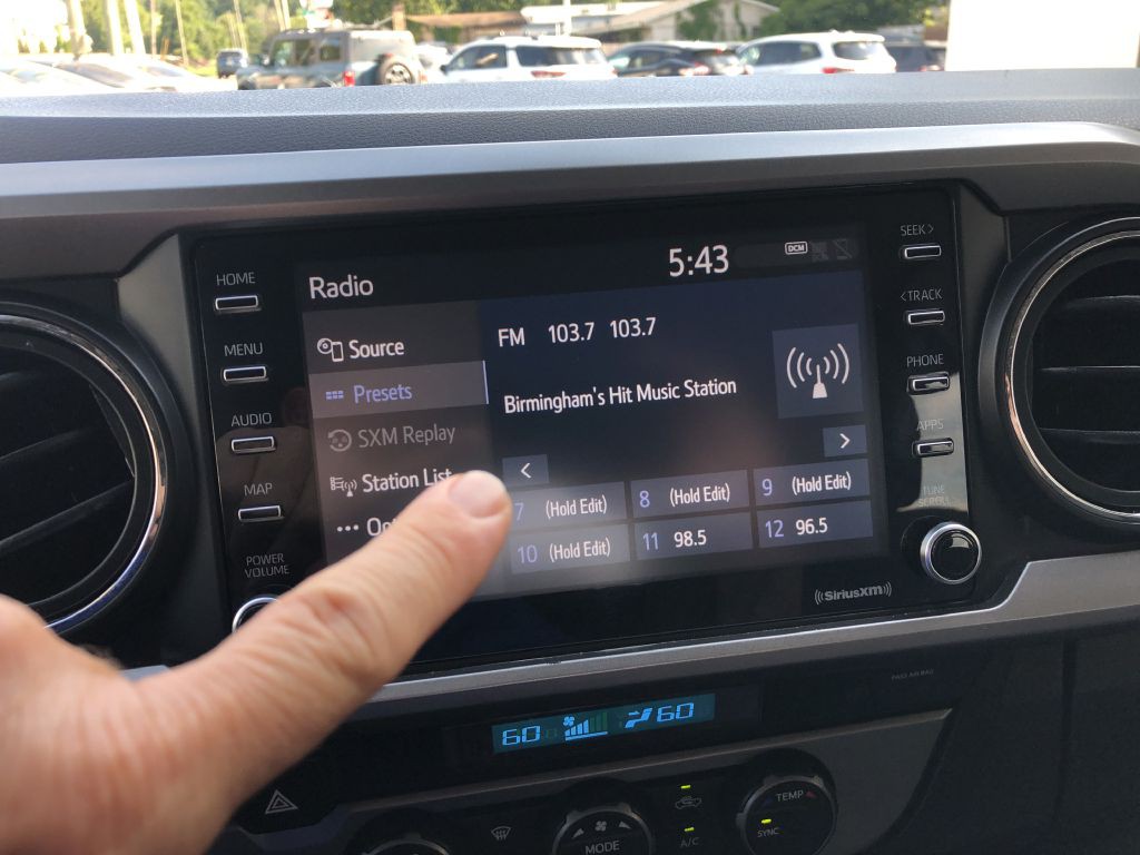 2021 Toyota Tacoma Image 26
