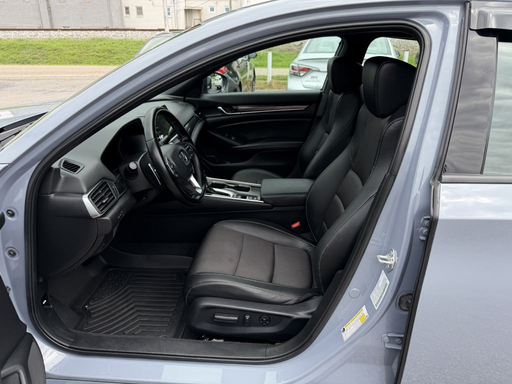 2022 Honda Accord Image 12
