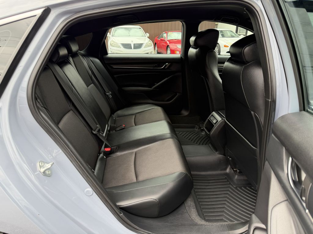 2022 Honda Accord Image 15