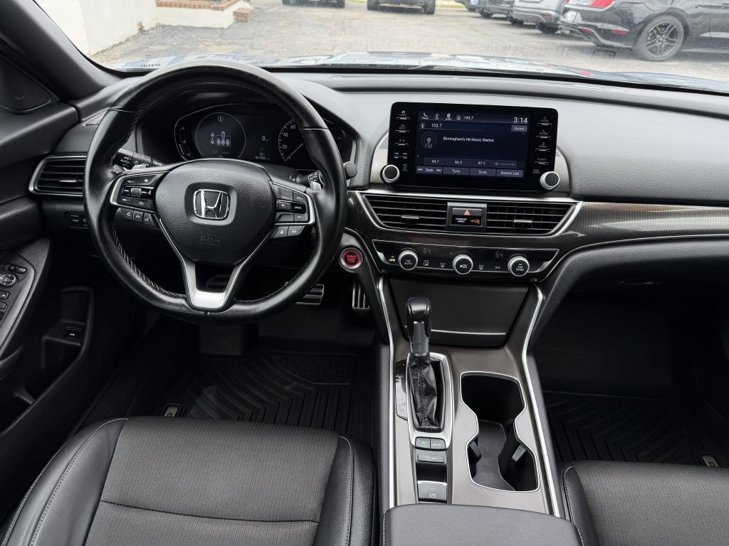 2022 Honda Accord Image 17