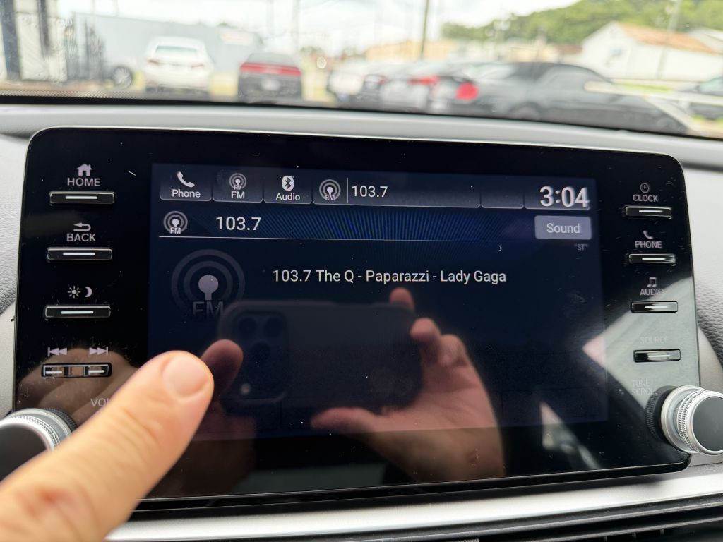 2022 Honda Accord Image 26