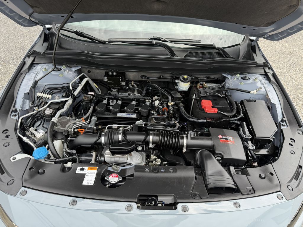 2022 Honda Accord Image 32