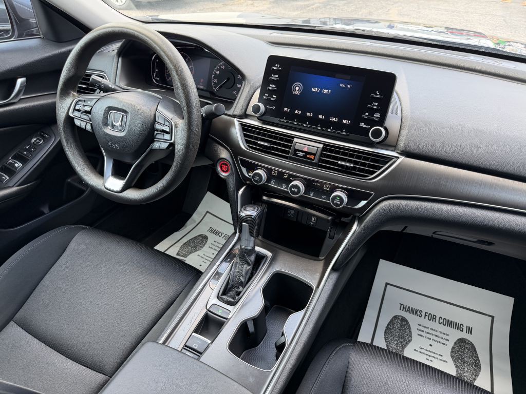 2019 Honda Accord Image 18
