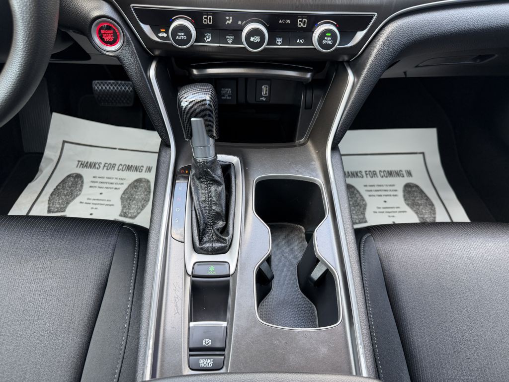 2019 Honda Accord Image 23
