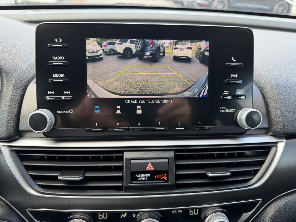 2019 Honda Accord Image 31