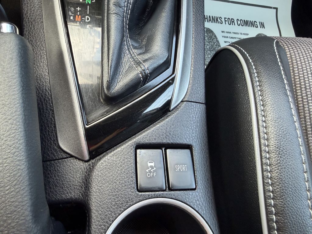 2016 Toyota Corolla Image 21