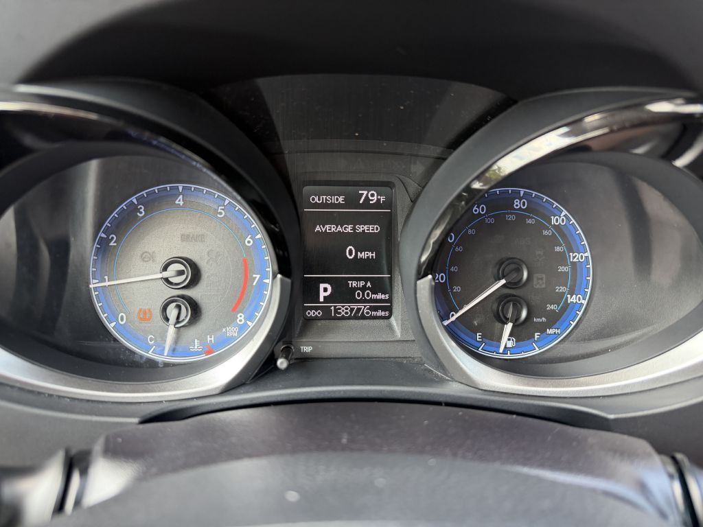 2016 Toyota Corolla Image 33