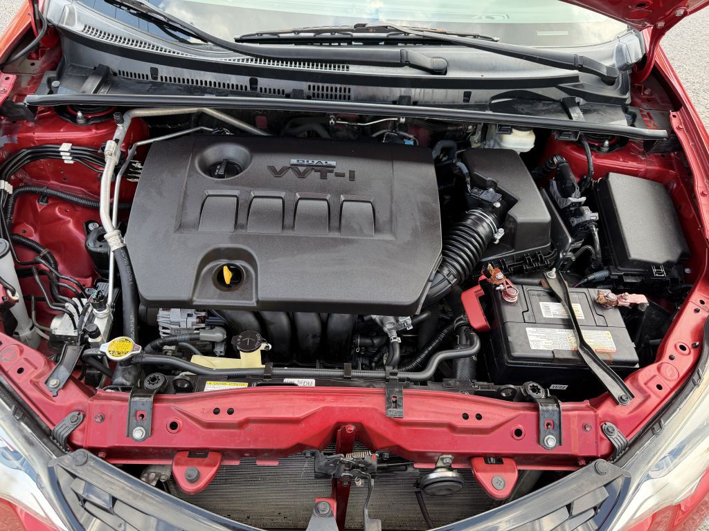 2016 Toyota Corolla Image 36