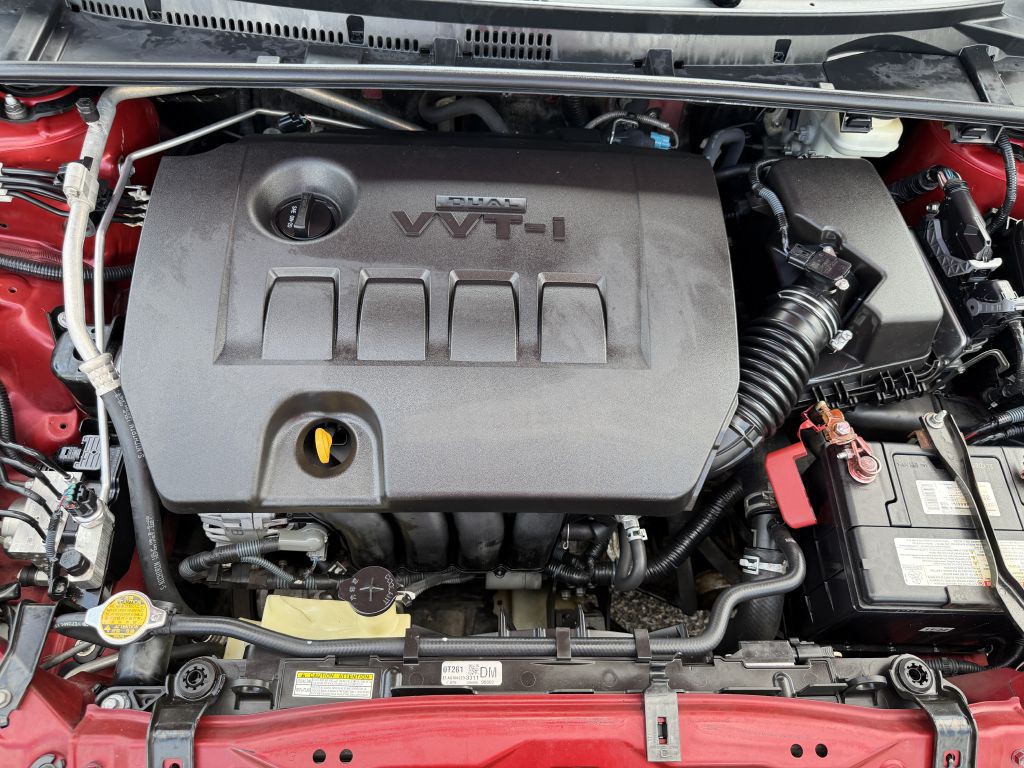 2016 Toyota Corolla Image 37