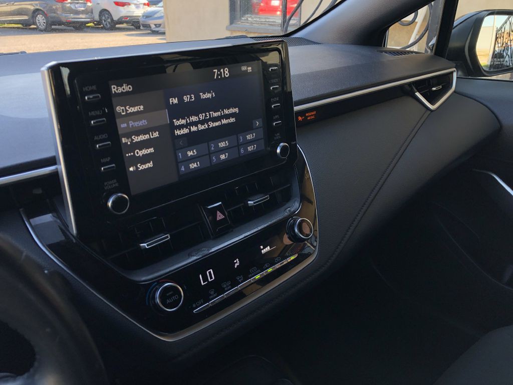 2020 Toyota Corolla Image 17