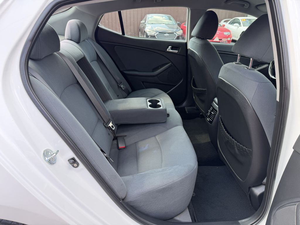 2015 Kia Optima Image 12