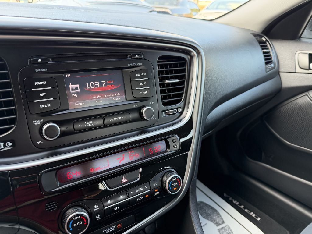 2015 Kia Optima Image 17